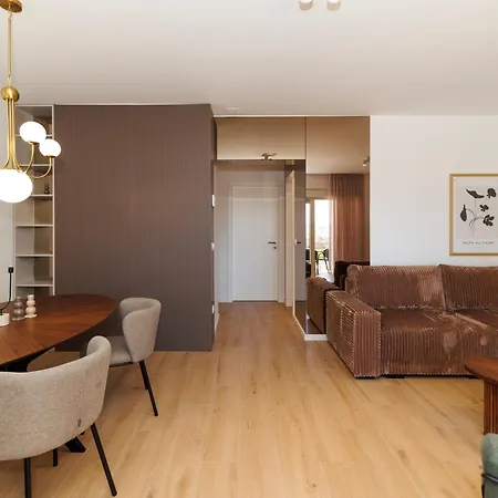 Zora By Belmont Realty * 자다르