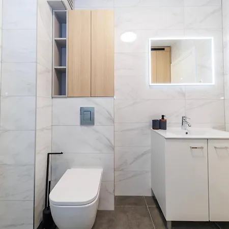아파트 Zora By Belmont Realty