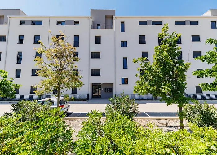 Zora By Belmont Realty Apartament Zadar