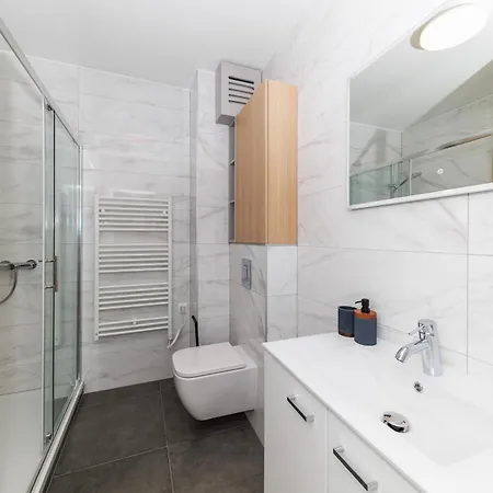 Zora By Belmont Realty Zadar