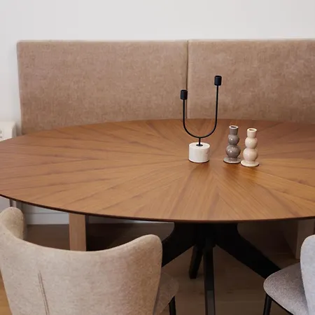 Zora By Belmont Realty Apartament