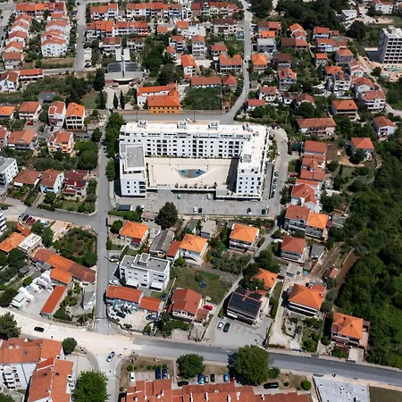 Zora By Belmont Realty Apartament *