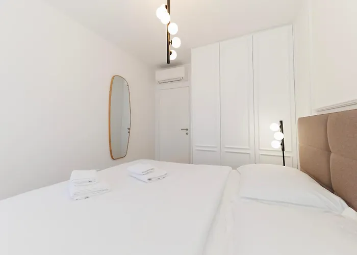 Zora By Belmont Realty Apartmán *
